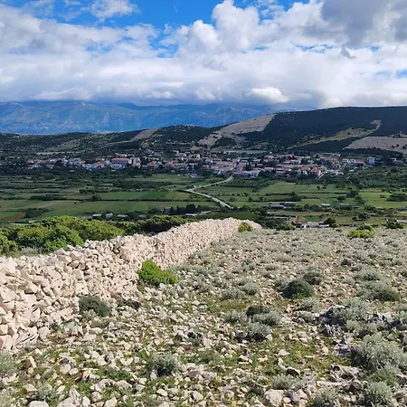 Seaside House Kolan, Pag - 23186 بيت للعطل