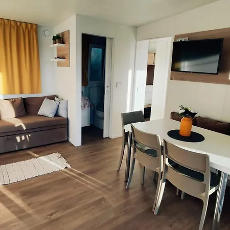 Seaside House Kolan, Pag - 23186 * كولان